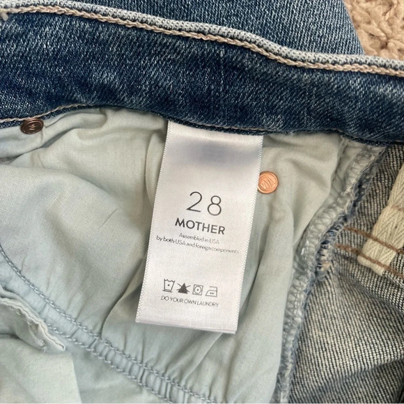 MOTHER The Fly Cut Stunner Ankle Fray in Night On A Shiny White Vespa - Picture 8 of 10